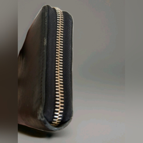 PRADA Zip Around Long Wallet Black Saffiano Leather Gold Logo Made In Italy - Picture 6 of 10